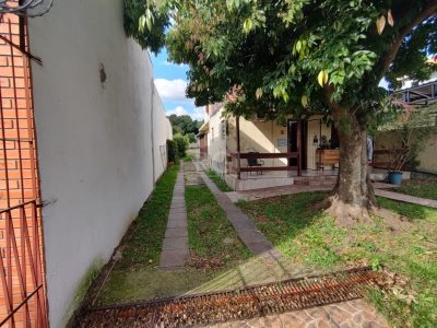 Casa à venda com 700m², 2 quartos no bairro Tristeza em Porto Alegre - Foto 3