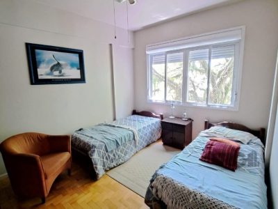 Apartamento à venda com 118m², 3 quartos no bairro Floresta em Porto Alegre - Foto 2