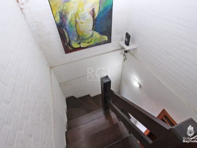 Casa à venda com 115m², 3 quartos, 1 suíte, 2 vagas no bairro Jardim Itu em Porto Alegre - Foto 11