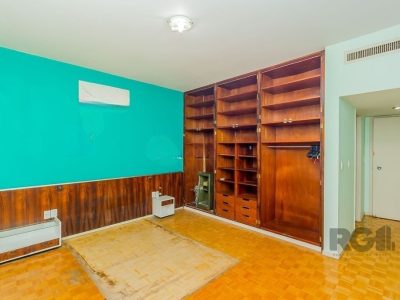 Apartamento à venda com 214m², 3 quartos, 1 suíte, 1 vaga no bairro Bom Fim em Porto Alegre - Foto 16