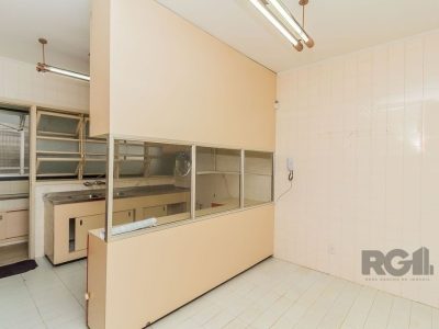 Apartamento à venda com 214m², 3 quartos, 1 suíte, 1 vaga no bairro Bom Fim em Porto Alegre - Foto 24