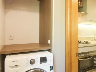 Apartamento à venda com 80m², 2 quartos, 1 suíte, 2 vagas no bairro Jardim Botânico em Porto Alegre - Foto 11