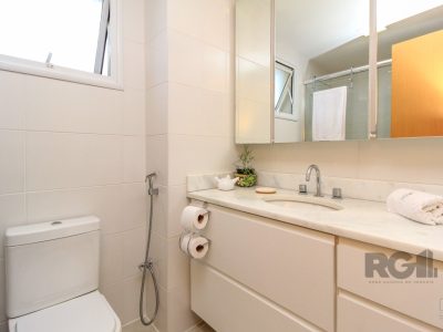 Apartamento à venda com 126m², 3 quartos, 1 suíte, 2 vagas no bairro Petrópolis em Porto Alegre - Foto 22