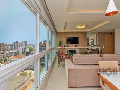 Apartamento à venda com 126m², 3 quartos, 1 suíte, 2 vagas no bairro Petrópolis em Porto Alegre - Foto 6