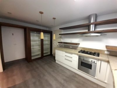 Apartamento à venda com 230m², 4 quartos, 1 suíte, 2 vagas no bairro Petrópolis em Porto Alegre - Foto 21