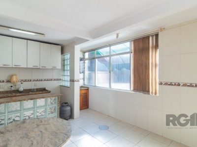 Apartamento à venda com 97m², 3 quartos no bairro Petrópolis em Porto Alegre - Foto 3