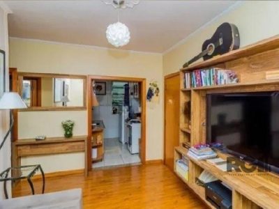 Apartamento à venda com 47m², 2 quartos, 1 vaga no bairro Passo d'Areia em Porto Alegre - Foto 2