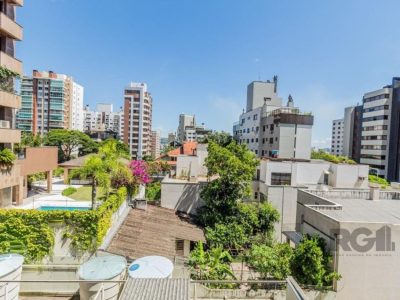 Apartamento à venda com 195m², 3 quartos, 1 suíte, 2 vagas no bairro Bela Vista em Porto Alegre - Foto 31