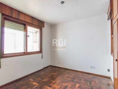 Predio à venda com 350m², 4 quartos, 2 suítes, 6 vagas no bairro Auxiliadora em Porto Alegre - Foto 30