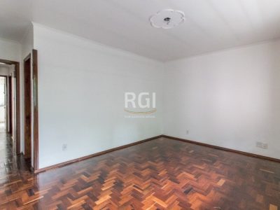 Predio à venda com 350m², 4 quartos, 2 suítes, 6 vagas no bairro Auxiliadora em Porto Alegre - Foto 32