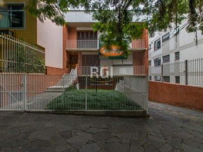 Predio à venda com 350m², 4 quartos, 2 suítes, 6 vagas no bairro Auxiliadora em Porto Alegre - Foto 56