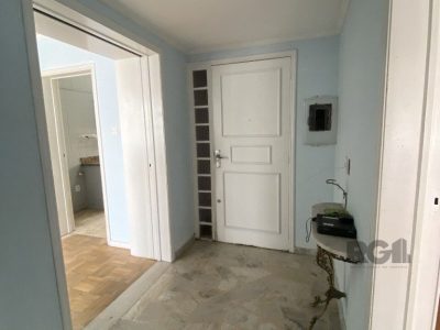 Apartamento à venda com 123m², 3 quartos, 1 suíte no bairro Rio Branco em Porto Alegre - Foto 10