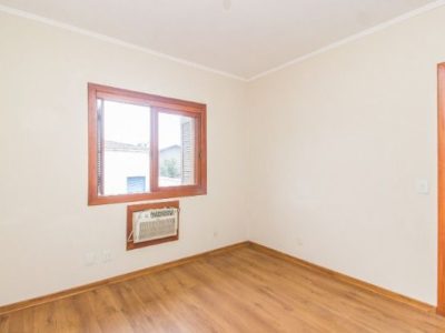 Casa Condominio à venda com 165m², 3 quartos, 1 suíte, 3 vagas no bairro Ipanema em Porto Alegre - Foto 17