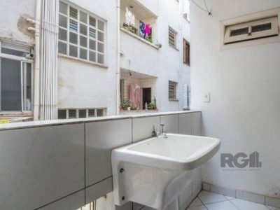 Apartamento à venda com 85m², 2 quartos no bairro Auxiliadora em Porto Alegre - Foto 4