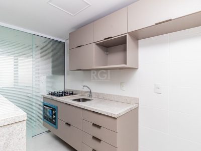 Apartamento à venda com 76m², 3 quartos, 1 suíte, 2 vagas no bairro Higienópolis em Porto Alegre - Foto 6