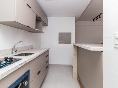 Apartamento à venda com 76m², 3 quartos, 1 suíte, 2 vagas no bairro Higienópolis em Porto Alegre - Foto 10