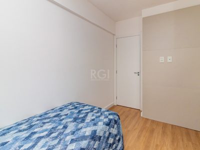 Apartamento à venda com 76m², 3 quartos, 1 suíte, 2 vagas no bairro Higienópolis em Porto Alegre - Foto 17