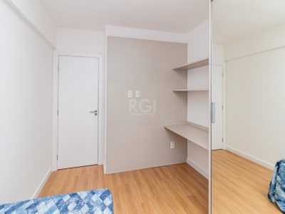 Apartamento à venda com 76m², 3 quartos, 1 suíte, 2 vagas no bairro Higienópolis em Porto Alegre - Foto 18