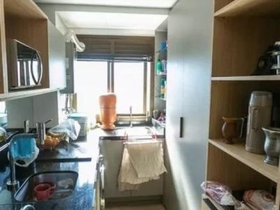 Apartamento à venda com 94m², 3 quartos, 1 suíte, 2 vagas no bairro Ipanema em Porto Alegre - Foto 15