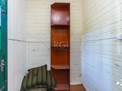 Casa à venda com 180m², 3 quartos, 3 vagas no bairro Partenon em Porto Alegre - Foto 9