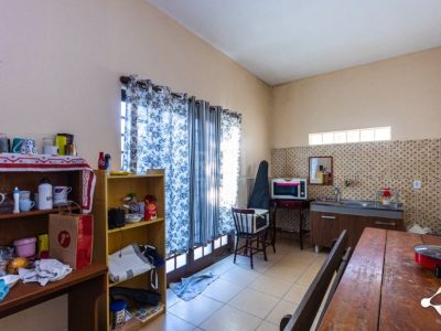 Casa à venda com 180m², 3 quartos, 3 vagas no bairro Partenon em Porto Alegre - Foto 25