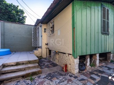 Casa à venda com 180m², 3 quartos, 3 vagas no bairro Partenon em Porto Alegre - Foto 79