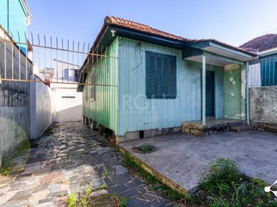 Casa à venda com 180m², 3 quartos, 3 vagas no bairro Partenon em Porto Alegre - Foto 80