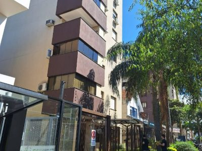 Apartamento à venda com 89m², 3 quartos, 1 suíte, 1 vaga no bairro Petrópolis em Porto Alegre - Foto 2