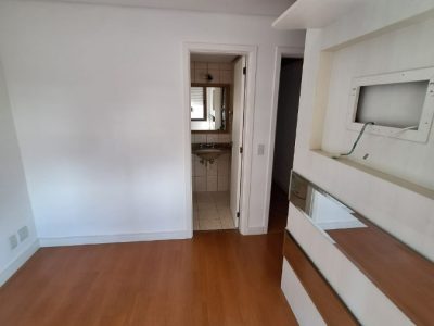 Apartamento à venda com 89m², 3 quartos, 1 suíte, 1 vaga no bairro Petrópolis em Porto Alegre - Foto 25