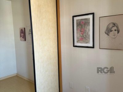 Apartamento à venda com 79m², 2 quartos, 1 suíte, 2 vagas no bairro Passo d'Areia em Porto Alegre - Foto 5