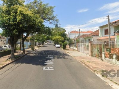 Casa à venda com 350m², 2 quartos, 2 vagas no bairro Glória em Porto Alegre - Foto 17