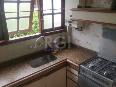 Apartamento à venda com 140m², 2 quartos, 2 suítes, 2 vagas no bairro Mont Serrat em Porto Alegre - Foto 3