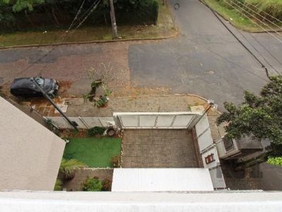 Casa à venda com 283m², 3 quartos, 1 suíte, 4 vagas no bairro Tristeza em Porto Alegre - Foto 44