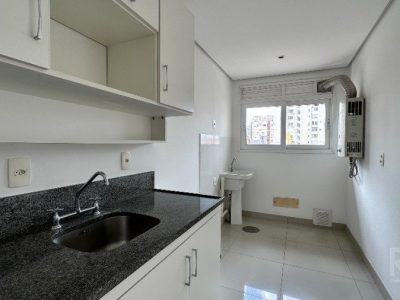 Apartamento à venda com 65m², 2 quartos, 1 suíte, 1 vaga no bairro Centro Histórico em Porto Alegre - Foto 8