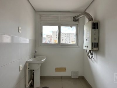 Apartamento à venda com 65m², 2 quartos, 1 suíte, 1 vaga no bairro Centro Histórico em Porto Alegre - Foto 9