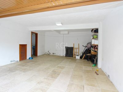 Casa Condominio à venda com 118m², 3 quartos, 1 suíte, 2 vagas no bairro Medianeira em Porto Alegre - Foto 34