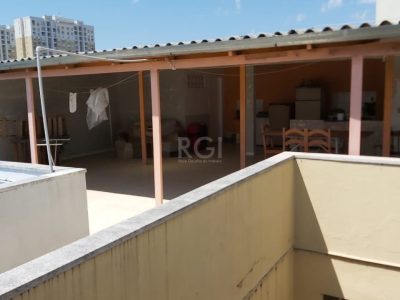 Apartamento à venda com 73m², 2 quartos, 2 vagas no bairro São Sebastião em Porto Alegre - Foto 11