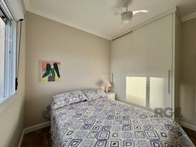 Apartamento à venda com 65m², 2 quartos, 1 suíte, 2 vagas no bairro Menino Deus em Porto Alegre - Foto 12