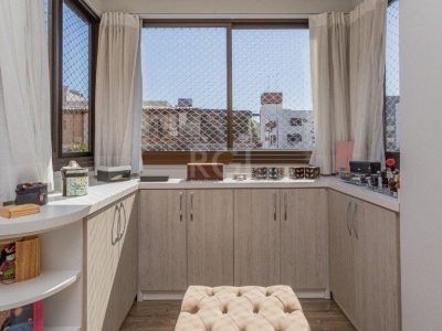 Apartamento à venda com 97m², 2 quartos, 2 suítes, 2 vagas no bairro Mont Serrat em Porto Alegre - Foto 9