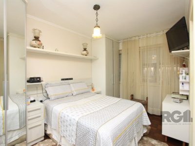 Apartamento à venda com 103m², 3 quartos, 1 suíte, 1 vaga no bairro Menino Deus em Porto Alegre - Foto 18