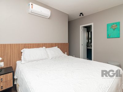 Apartamento à venda com 76m², 3 quartos, 1 suíte, 2 vagas no bairro Navegantes em Porto Alegre - Foto 11