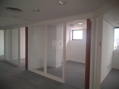 Conjunto/Sala à venda com 654m², 12 vagas no bairro Cidade Baixa em Porto Alegre - Foto 5