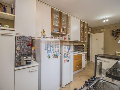 Apartamento à venda com 129m², 2 quartos, 1 suíte no bairro Centro Histórico em Porto Alegre - Foto 4