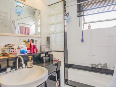 Apartamento à venda com 129m², 2 quartos, 1 suíte no bairro Centro Histórico em Porto Alegre - Foto 8