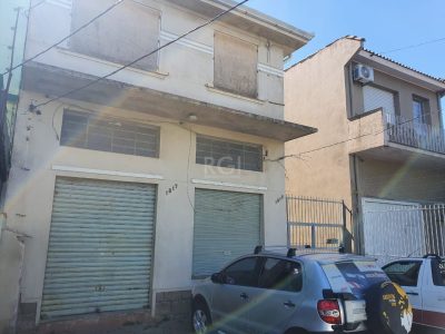 Casa à venda com 100m², 3 quartos, 1 vaga no bairro Navegantes em Porto Alegre - Foto 4