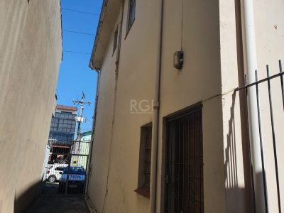 Casa à venda com 100m², 3 quartos, 1 vaga no bairro Navegantes em Porto Alegre - Foto 7