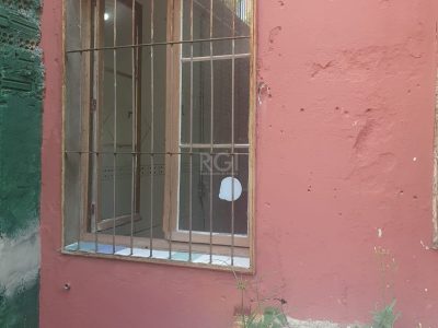 Casa à venda com 242m², 3 quartos, 1 vaga no bairro Cidade Baixa em Porto Alegre - Foto 38