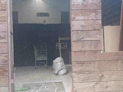 Casa à venda com 242m², 3 quartos, 1 vaga no bairro Cidade Baixa em Porto Alegre - Foto 42