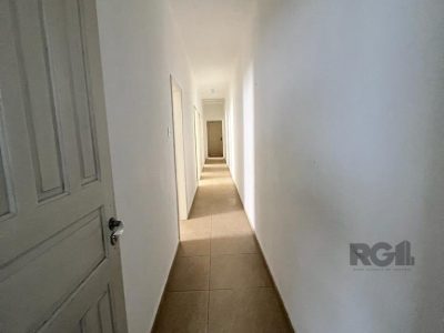 Casa à venda com 234m², 4 quartos, 1 vaga no bairro Petrópolis em Porto Alegre - Foto 10