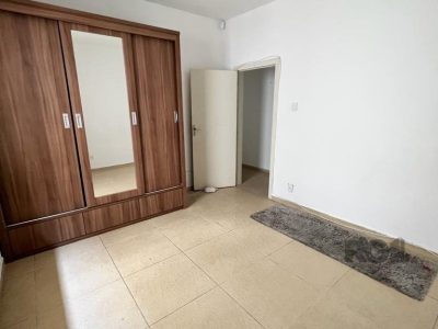 Casa à venda com 234m², 4 quartos, 1 vaga no bairro Petrópolis em Porto Alegre - Foto 12